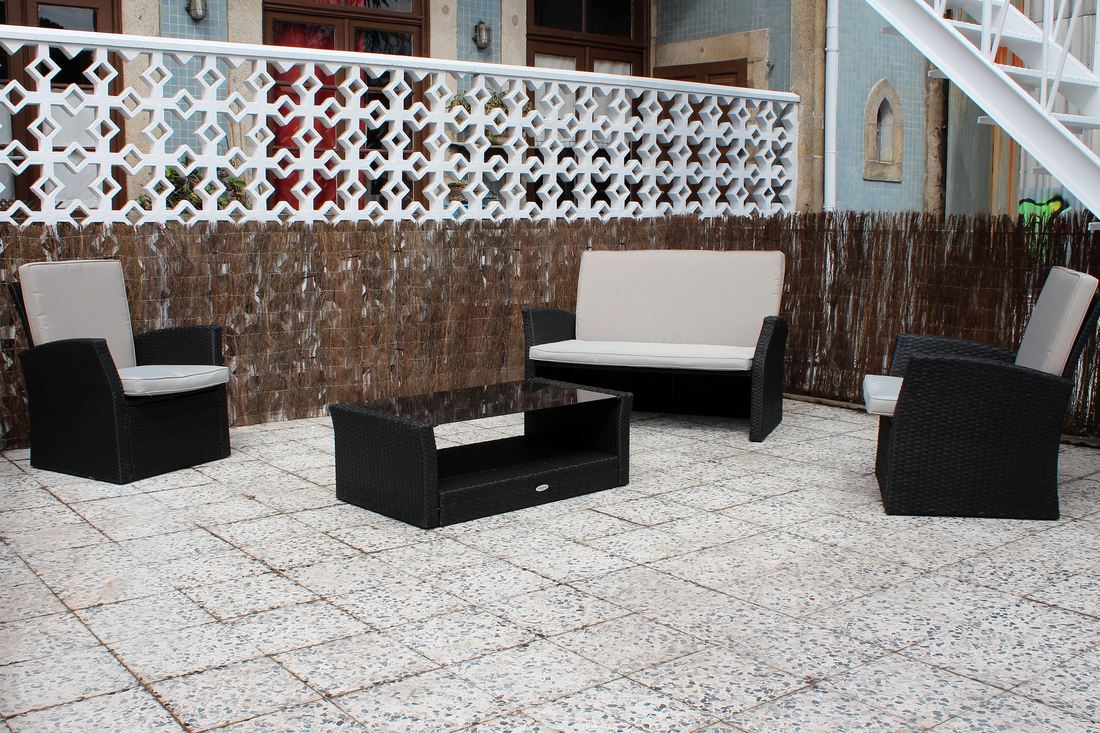 The lounge area
