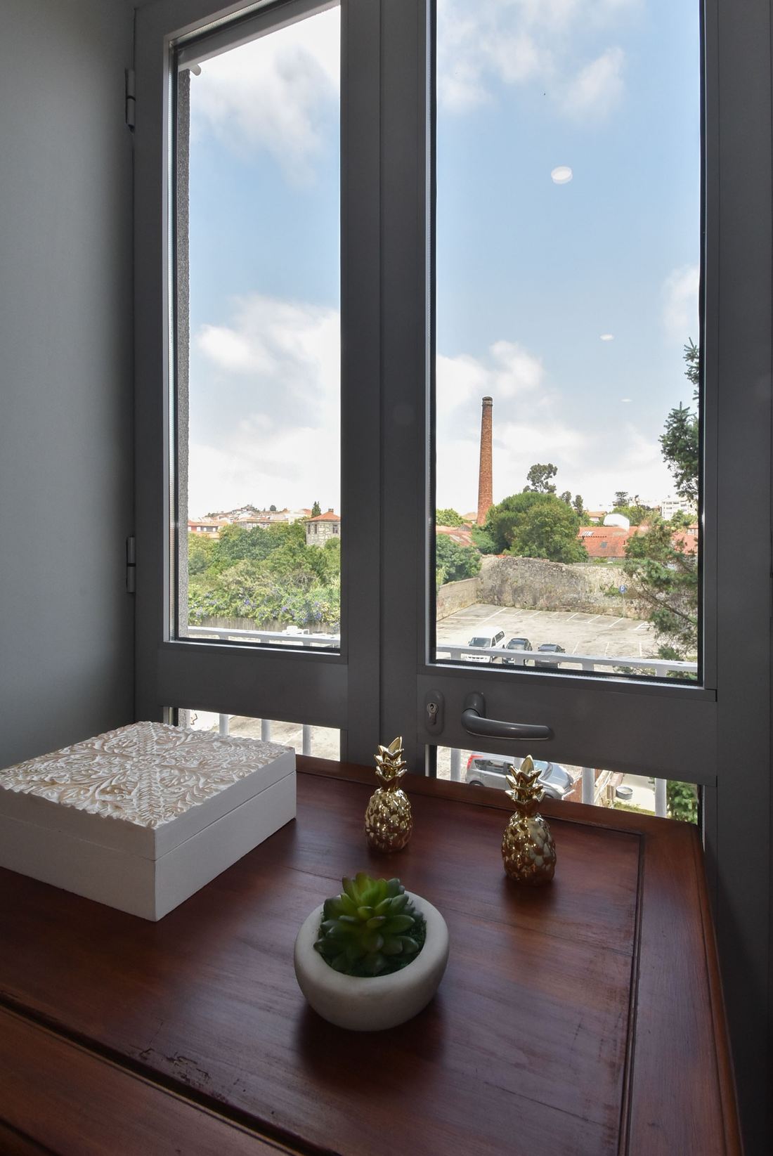 Green Baixa — The window over the garden